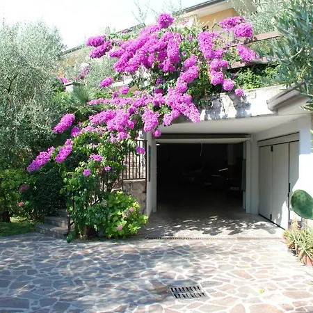 Hotel apartamentowy Ronchi